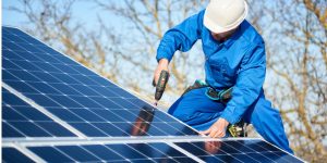 Installation Maintenance Panneaux Solaires Photovoltaïques à La Selle-en-Luitre